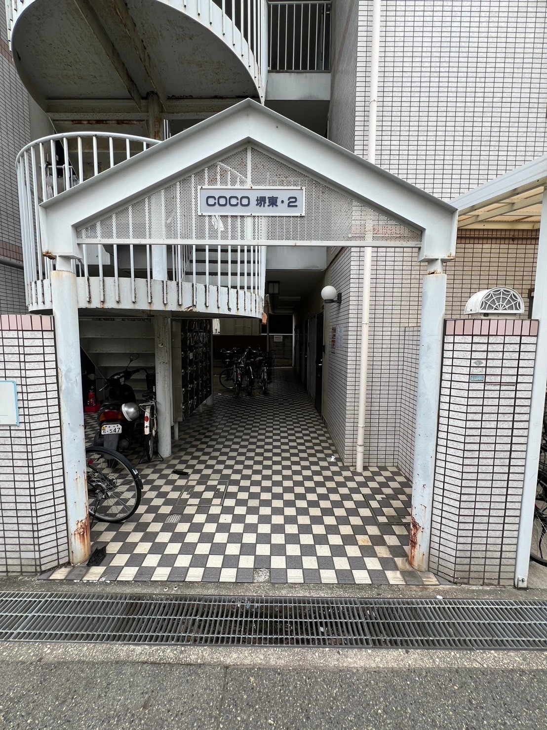 COCO堺東Ⅱ  エントランス