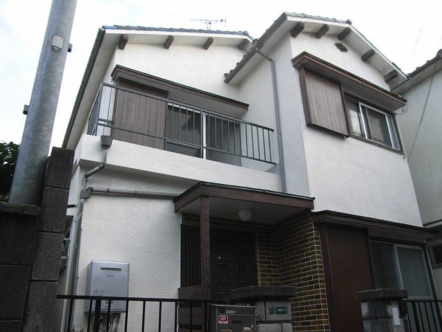 【岸和田市八幡町】春木駅徒歩8分の戸建賃貸物件が登場です🍁ペット相談可🐶🐱
