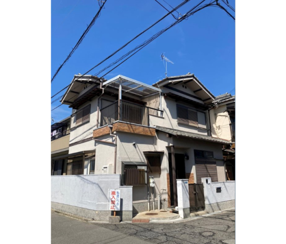【泉大津市東助松町】ペット可の一戸建が空きました🌸駅やスーパーも近くて生活に便利😆