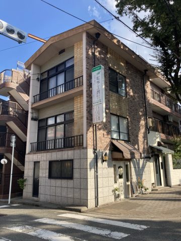 【事業用🎈堺市堺区中三国ヶ丘】堺東駅徒歩7分！角地の好立地！2-3階の募集です！