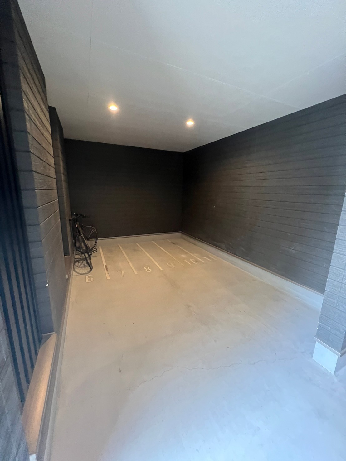 ＥＡＳＥ．Ｍｉｎａｔｏ east  屋根付き駐輪場