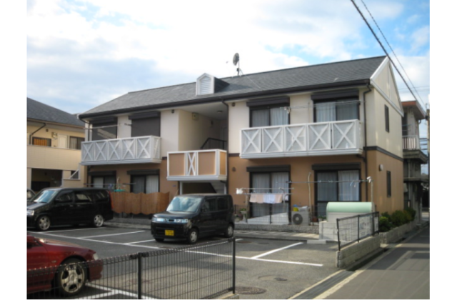 【泉大津市豊中町】室内もキレイに改装済み🎏スーパーにも近くて便利！ぜひ一度ご見学ください😊