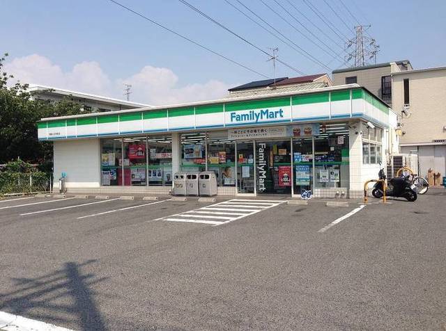 エヌエムトラントアン コンビニ