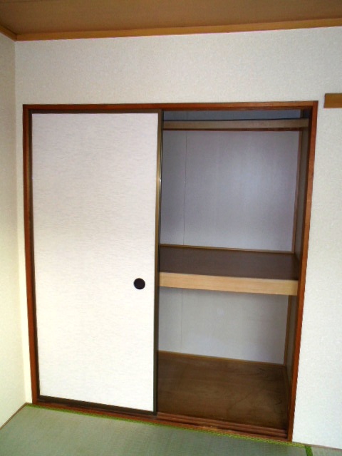 エル深井 収納