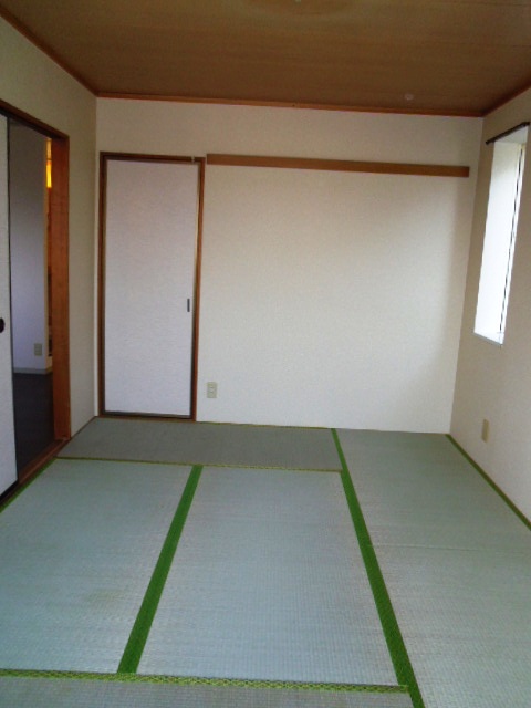 エル深井 ベッドルーム