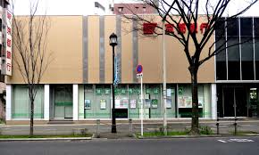 For Realize寺地町 銀行