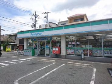 コーポラスＲ26東湊 コンビニ