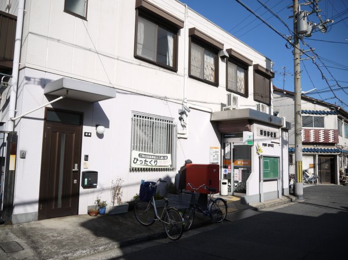 コーポラスＲ26東湊 郵便局