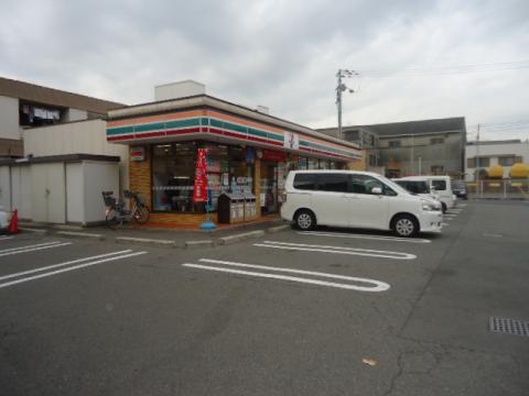 GRANDIR堺三宝（グランディル） コンビニ