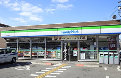 フジパレス堺香ヶ丘ウエスト コンビニ