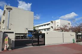 鳳ハイツ 小学校