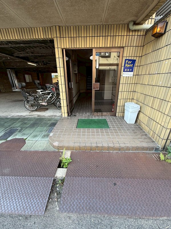 サンシャイン上北 エントランス