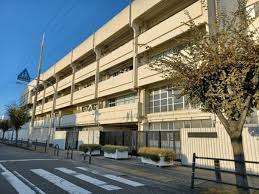 プレステージ12番館 中学校