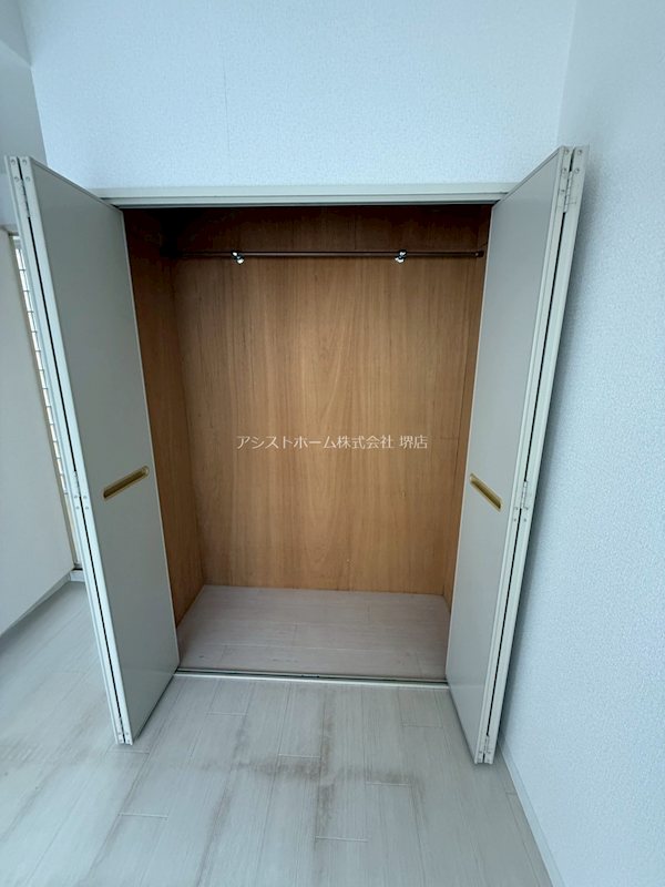 アヴァンス堺 収納