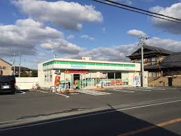 ラ・プリミエール城東 ﾌｧﾐﾘｰﾏｰﾄ 岸和田岡山町店