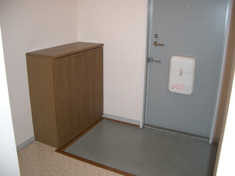 アンジェラスＡ棟 玄関