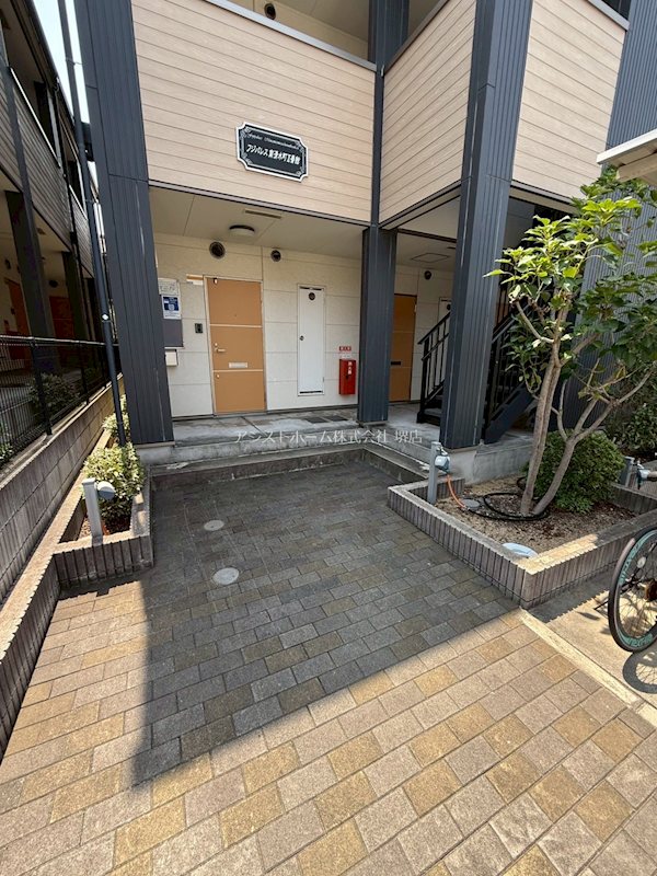 フジパレス南清水町Ⅱ番館  エントランス
