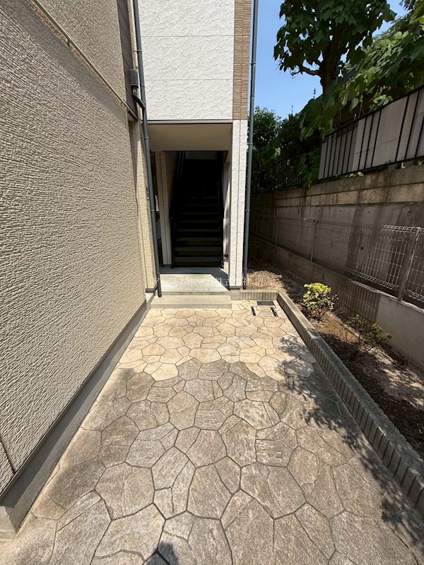 フジパレス愛泉 エントランス