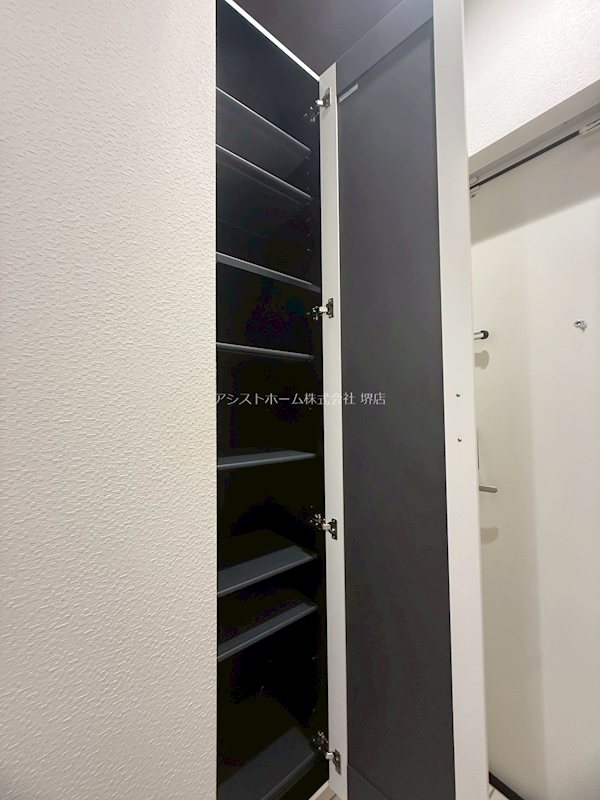 あんしん+出島町08-4007  シューズボックス