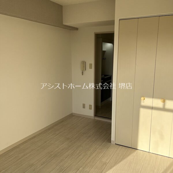 シュプレーム堺 リビング