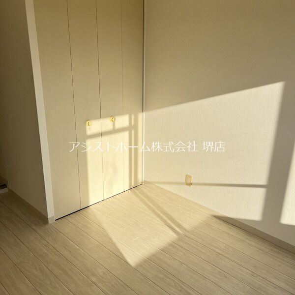 シュプレーム堺 ベッドルーム