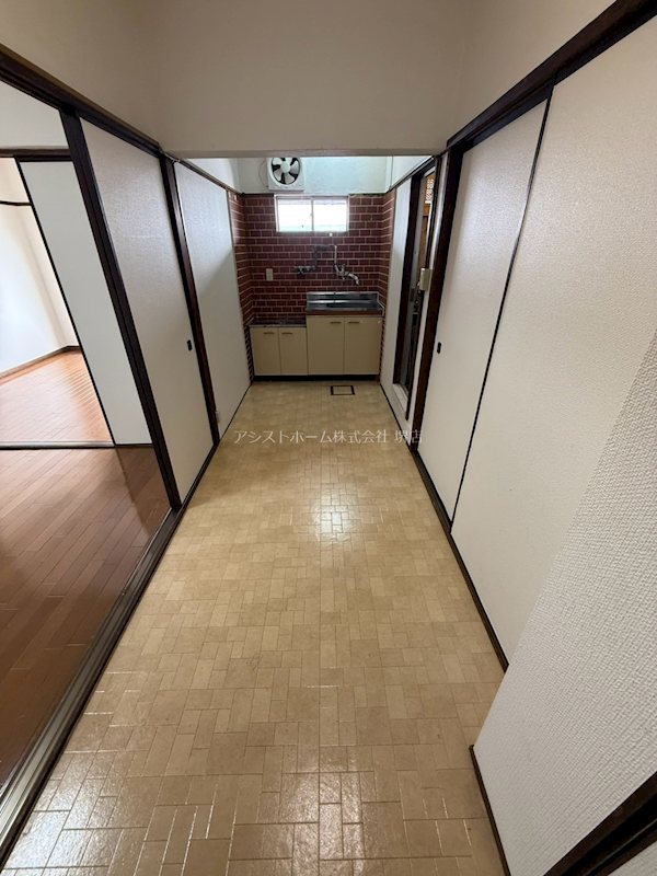 桜ハイツ 玄関～撮りました＾＾