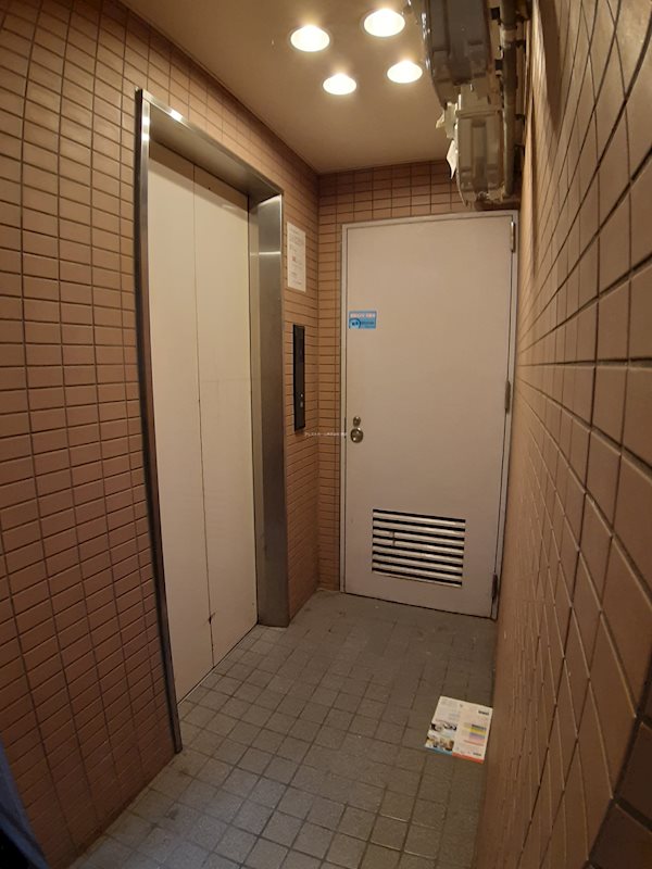 ロイヤルコート1番館 その他設備