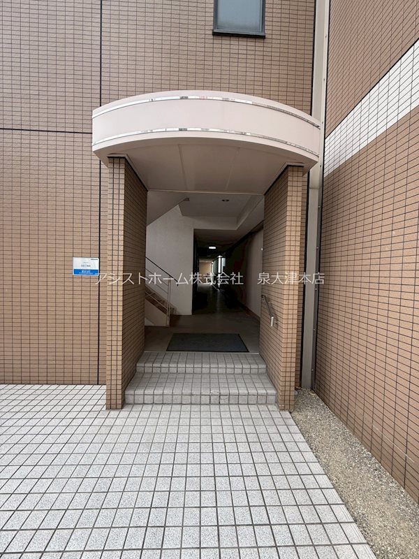 パール久米田 エントランス