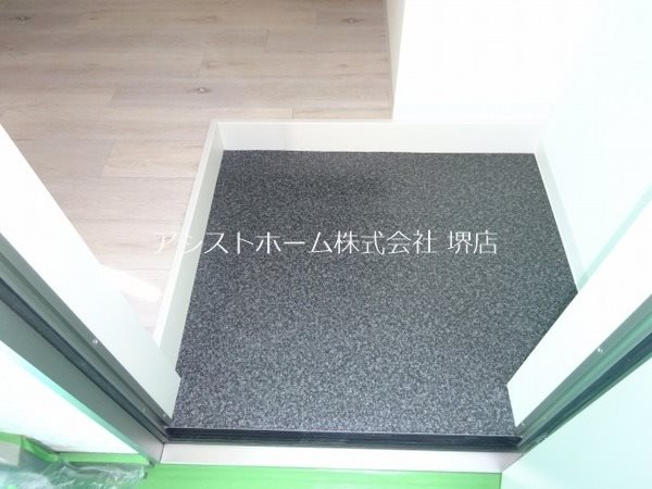 ジーメゾン香ヶ丘 玄関