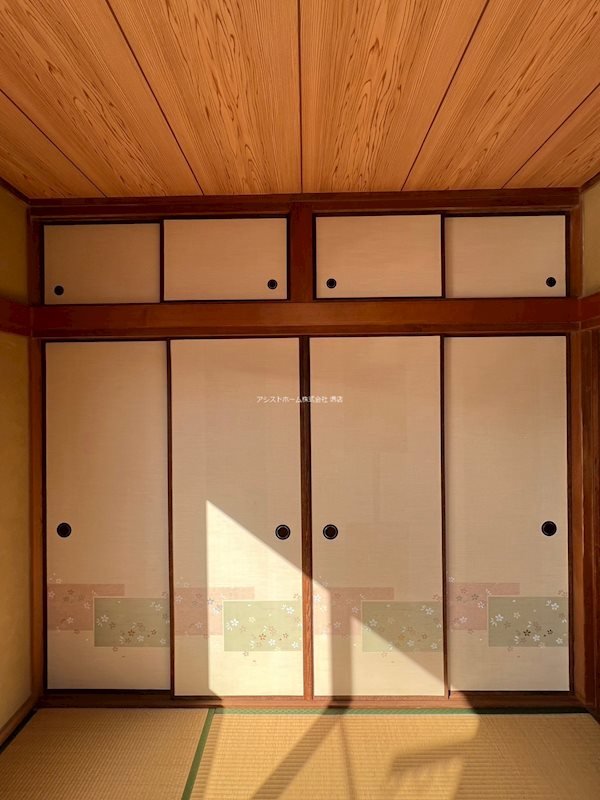 羽衣3丁目戸建て 収納