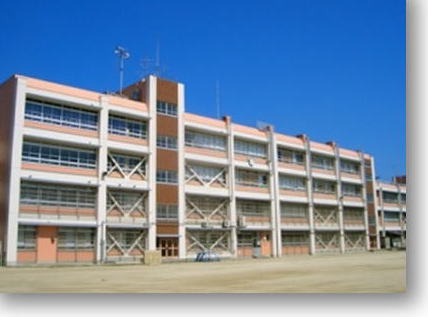 羽衣3丁目戸建て 高石市立羽衣小学校