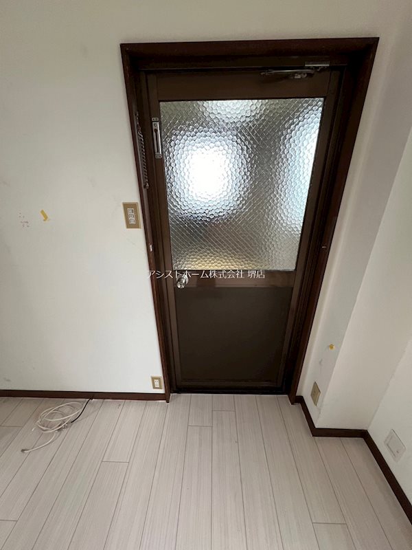 サンシャイン上北 玄関