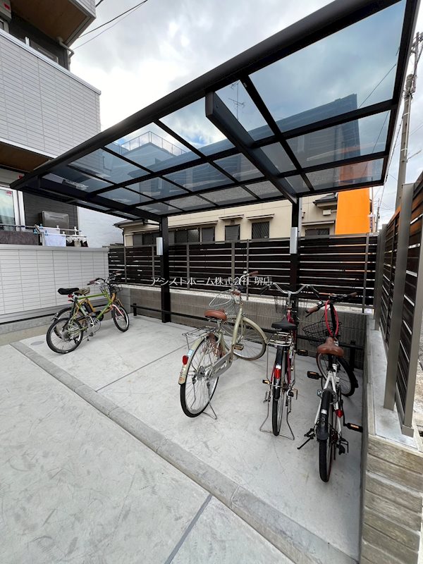 SOMA　SAKAI 屋根付き駐輪場