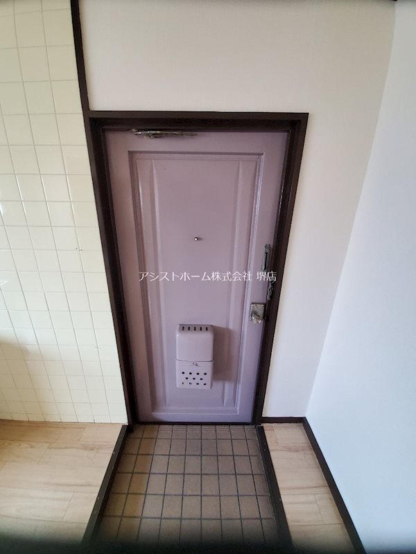 グランディール堺 玄関