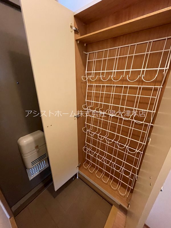 ハーモネイト浜寺B棟 収納