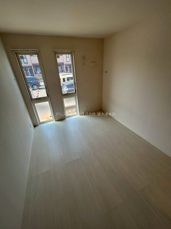 JIN/輝 窓があり日差しの入るお部屋です