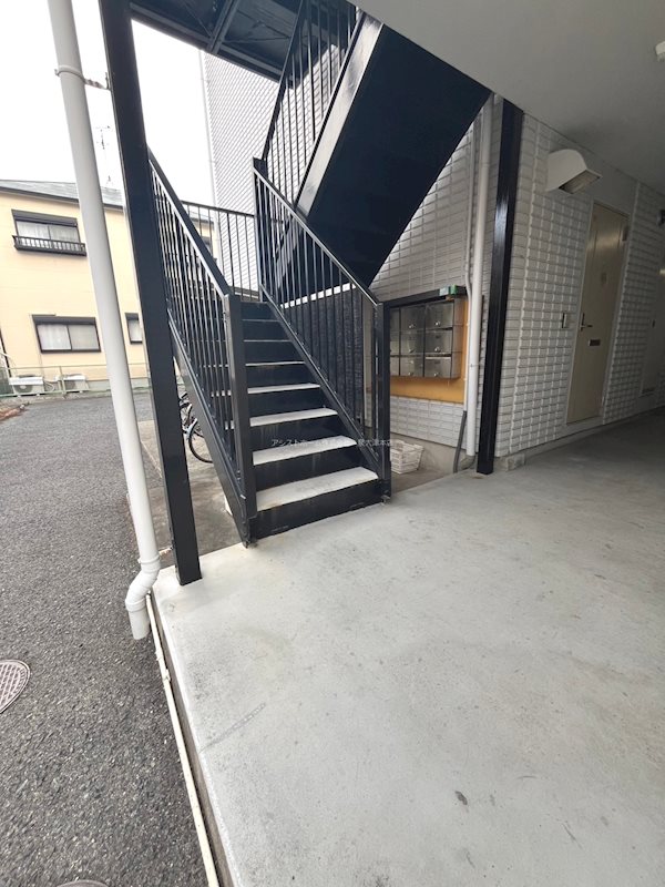 モアクレスト東豊中 エントランス♪