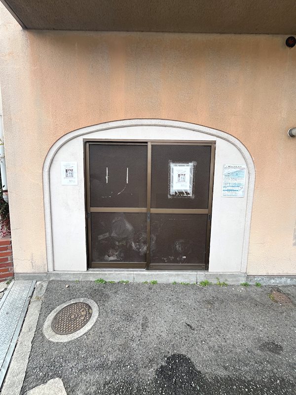 ロイヤルコーポ忠岡 敷地内のゴミ置き場☆