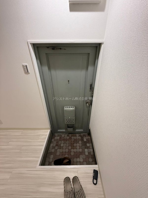 堺ハイツ 玄関