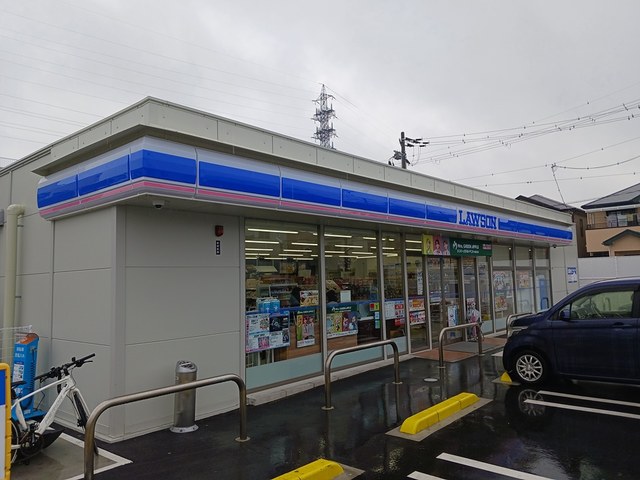 アルバ　エレガンテ　Ⅱ ローソン様まで110m