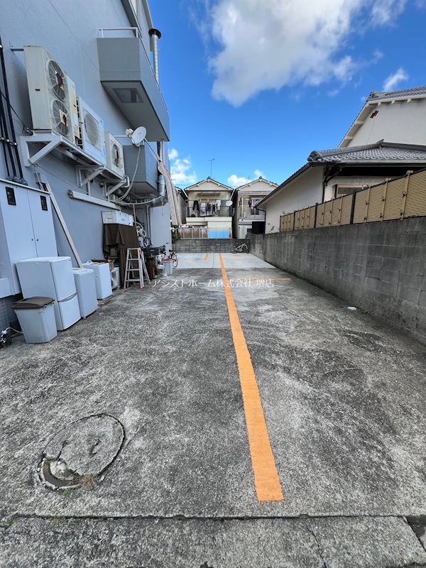 サンワード 駐車場