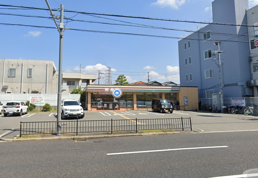 旭ヶ丘ロイヤルハイツ セブンイレブン 堺旭ヶ丘北町1丁店