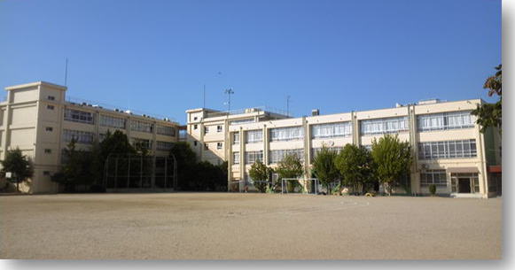 East Hills 高石市立取石小学校