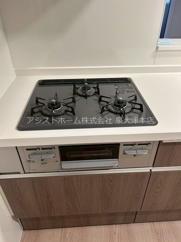 East Hills 料理好きに嬉しい3口コンロ
