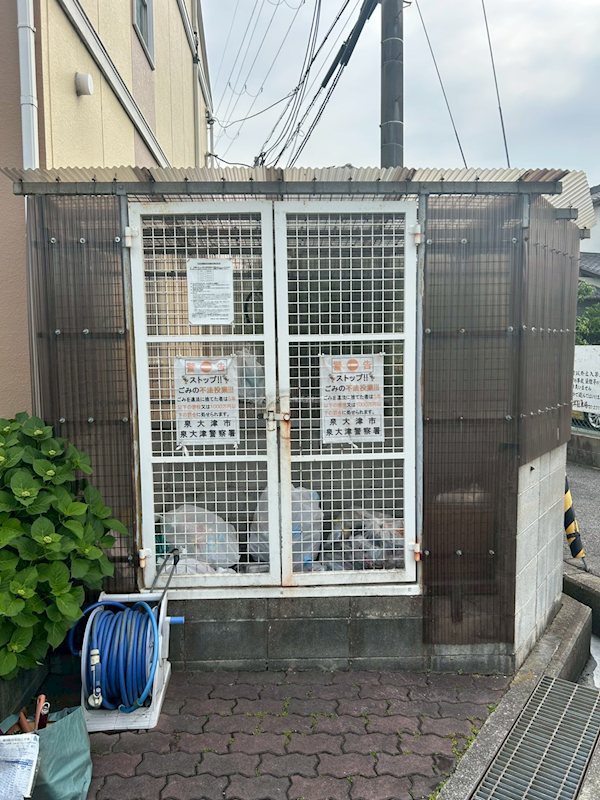 ハイツ菅原 共用ゴミ捨て場