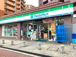 エステイトE泉大津 ﾌｧﾐﾘｰﾏｰﾄ 泉大津なぎさ町店