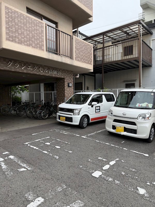 グランエクセル高師浜 駐車場