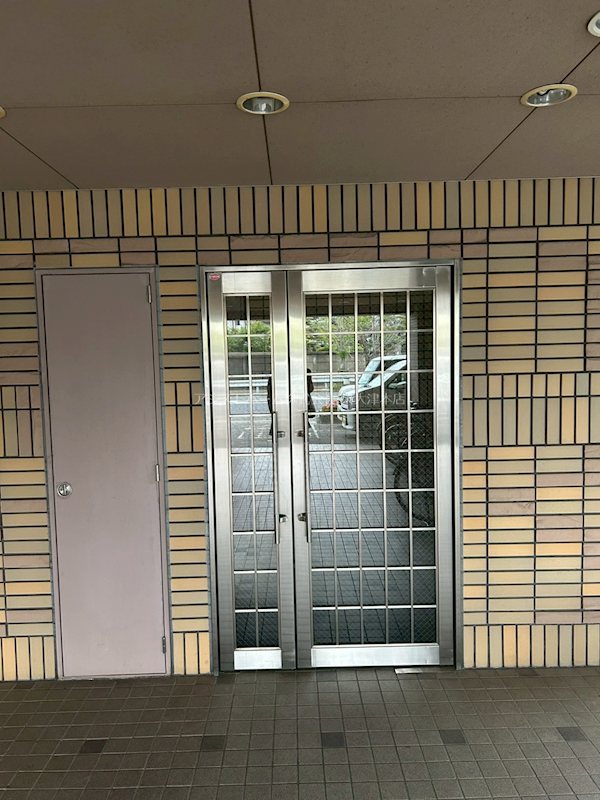 グランエクセル高師浜 エントランス