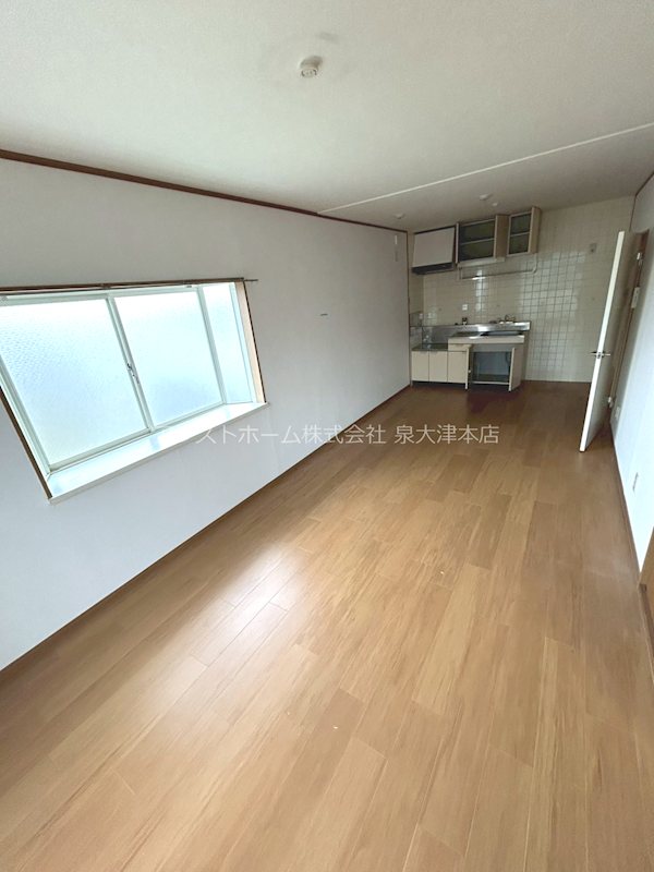 あすなろ 窓があり日差しの入るお部屋です
