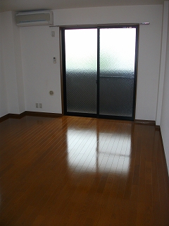 アンプルールフェールフォルス 同タイプ部屋画像
